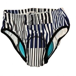 Nooyme Striped Cycling Padded Blue and White Striped Briefs Shorts Size Large